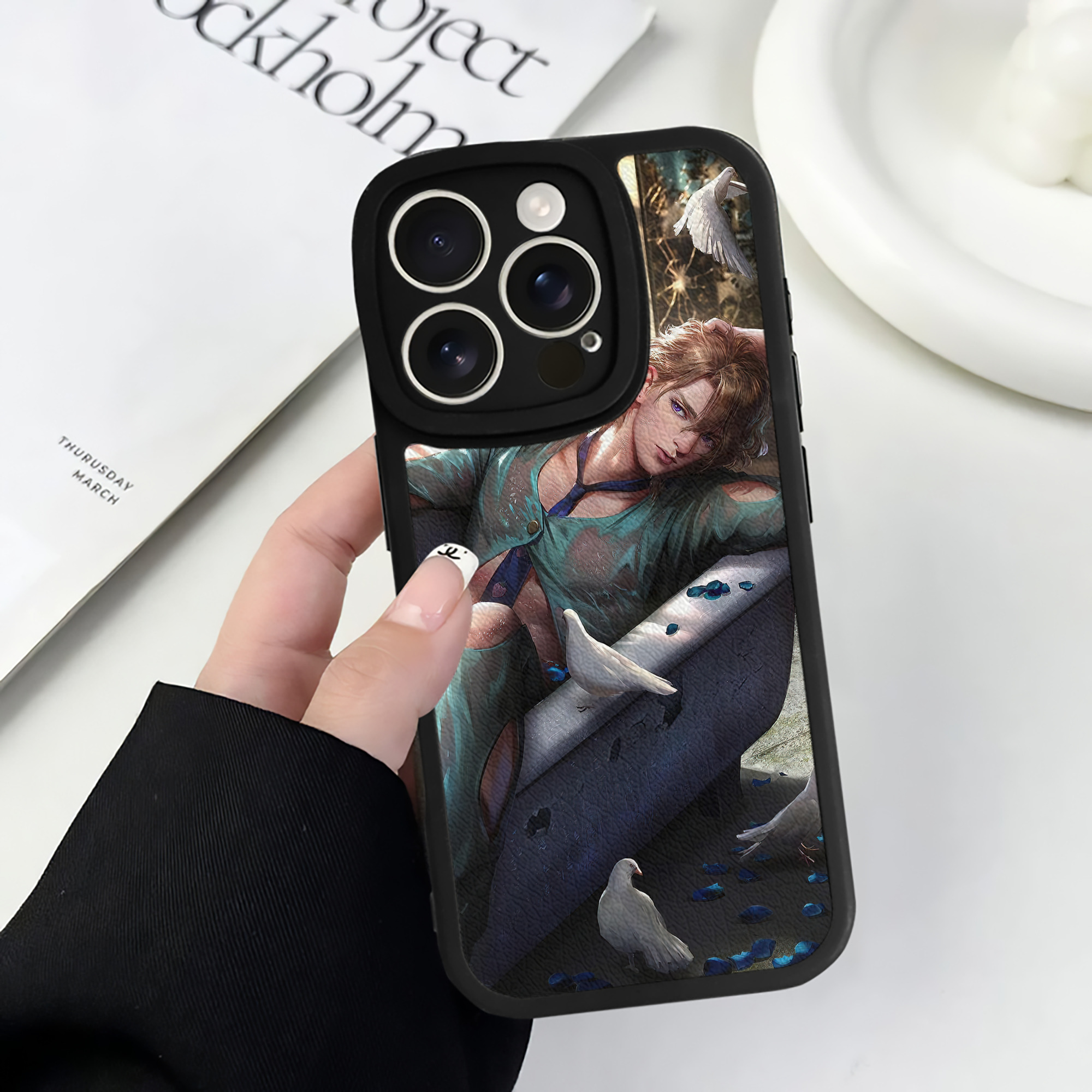 （画像用） ジョジョの奇妙な冒険 JoJo's Bizarre Adventure 【iPhone 16シリーズ対応】シリコンスマホケース（レザー調） 材質：シリコン